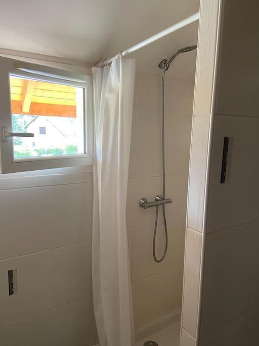 Appartement Familial A Crots Екстер'єр фото