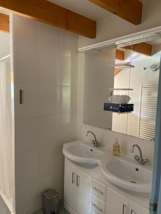 Appartement Familial A Crots Екстер'єр фото